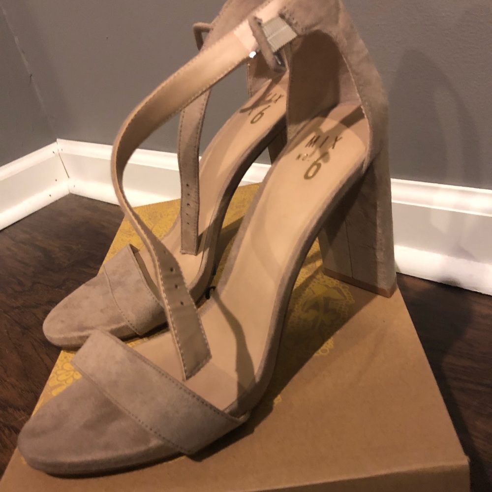 Nude Heel